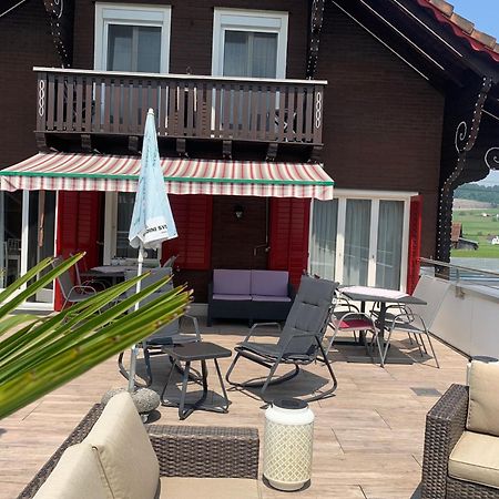Pension Chalet Charme Siebnen Exteriör bild