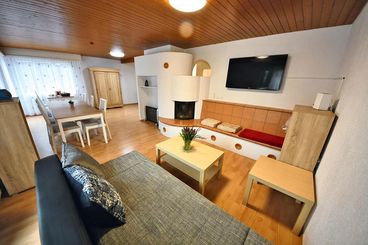 Pension Chalet Charme Siebnen Exteriör bild